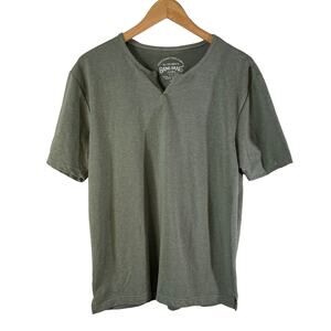 BANG BANG JEANS Men's Short Sleeve Split Neck T-Shirt Green